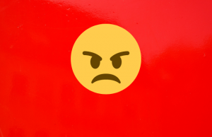 Aggressione fisica ai danni del personale. Richiesta d’informativa.