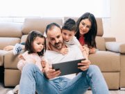 PACCHETTO FAMIGLIA: le principali misure della manovra 2023